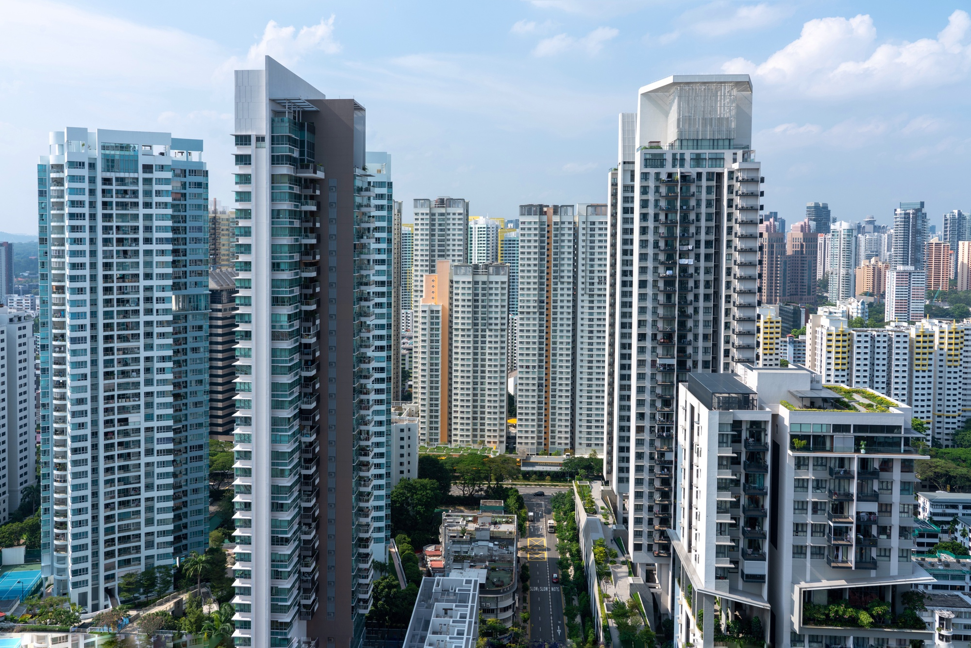 amazing-aerial-shot-singapore-cityscape-with-lots-skyscrapers